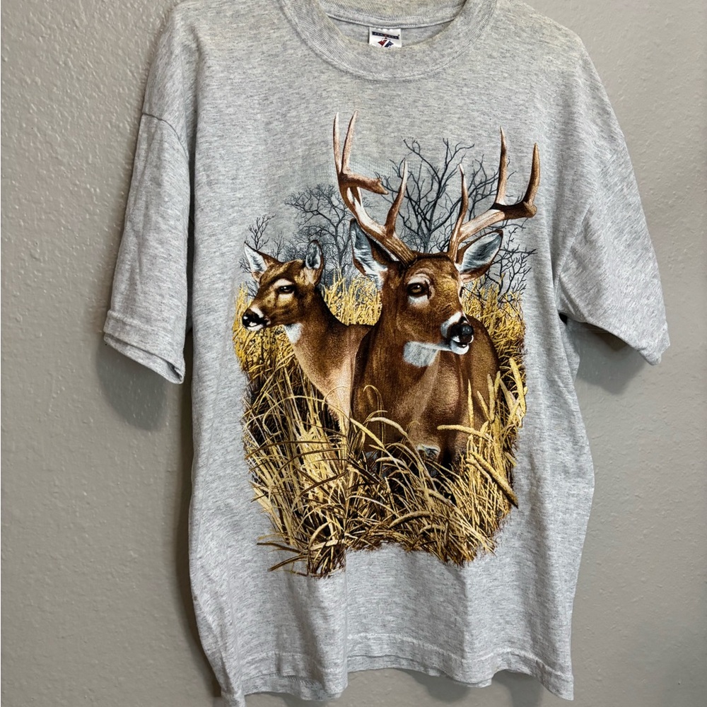 Jerzees Heather Gray Graphic Tee- Large (preloved)